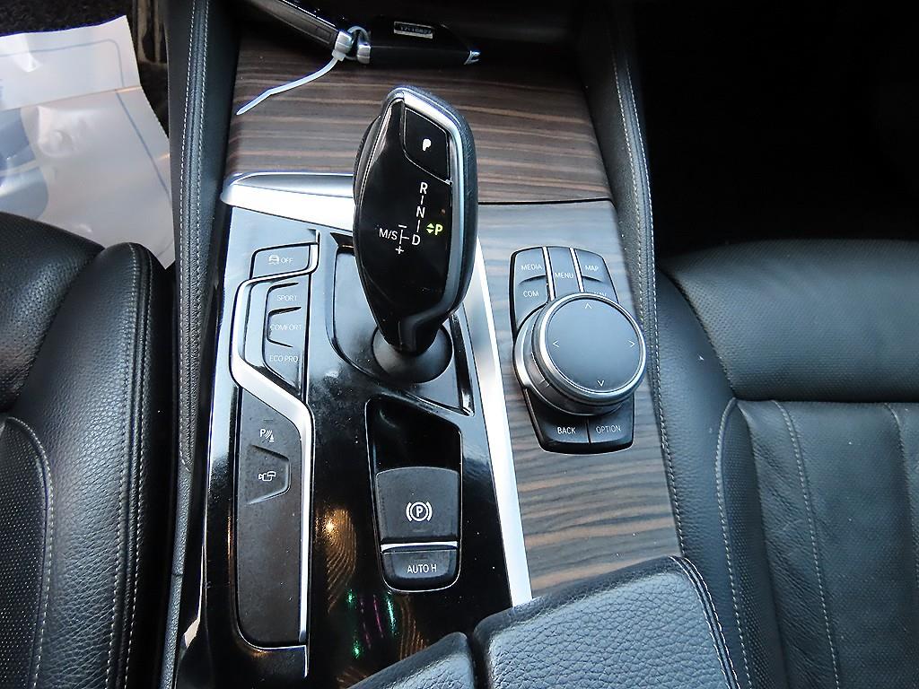 BMW 5 Series - Vista 11