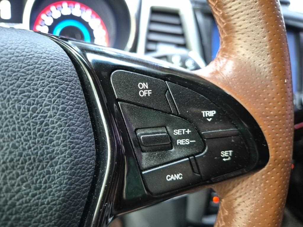 Ssangyong Tivoli 2018 Blanco - Importación desde Corea - HF Imports Iquique - Foto 15