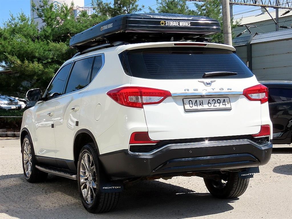 Ssangyong Rexton - Vista 3