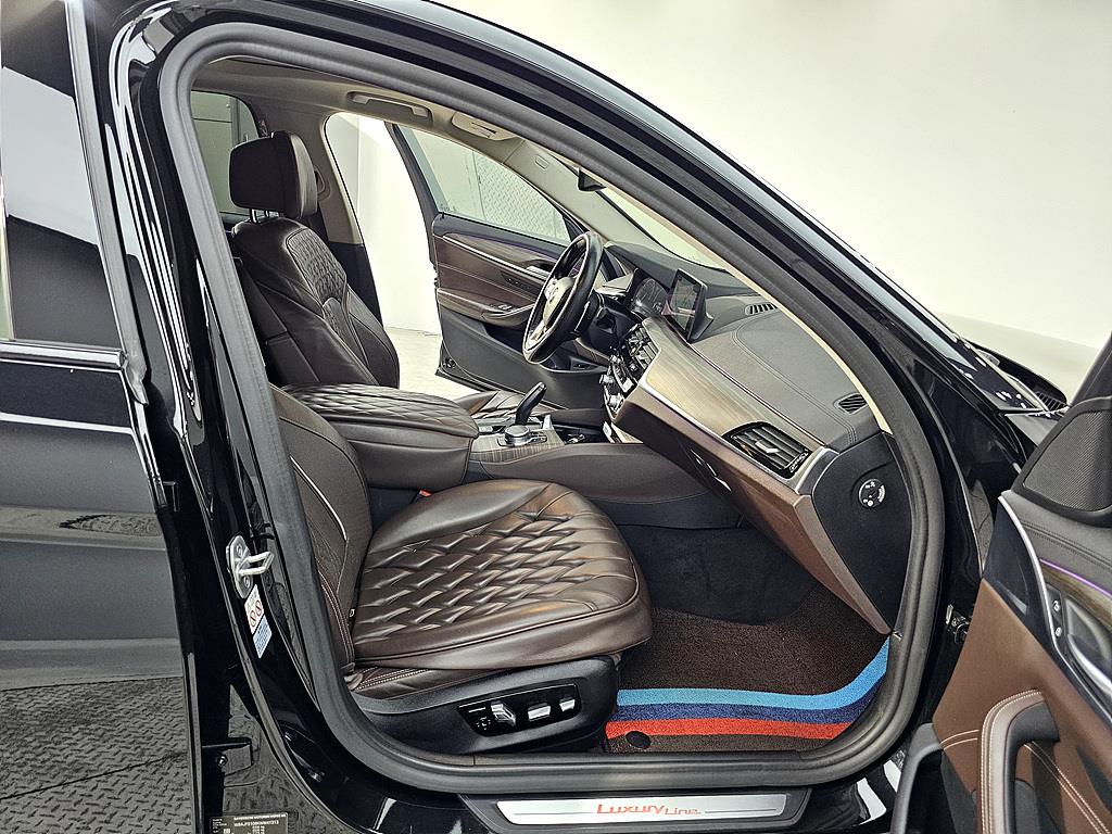 BMW 5 Series - Vista 10