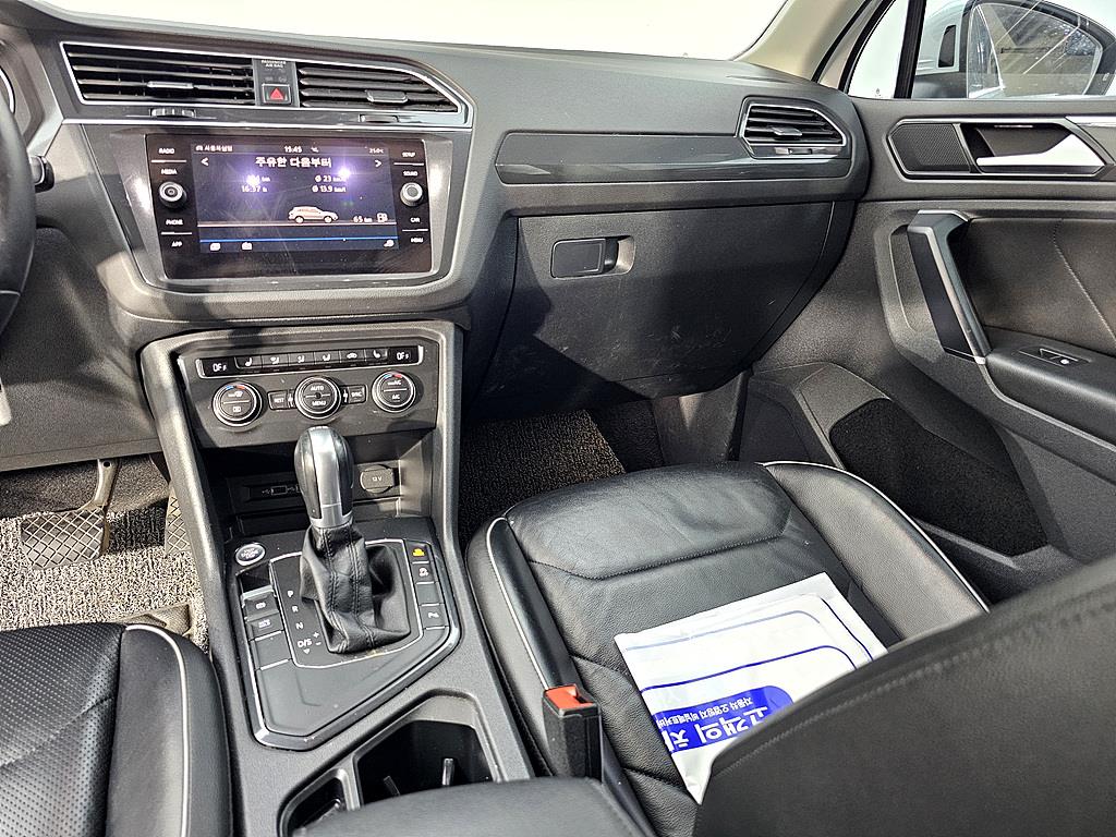Volkswagen Tiguan - Vista 10