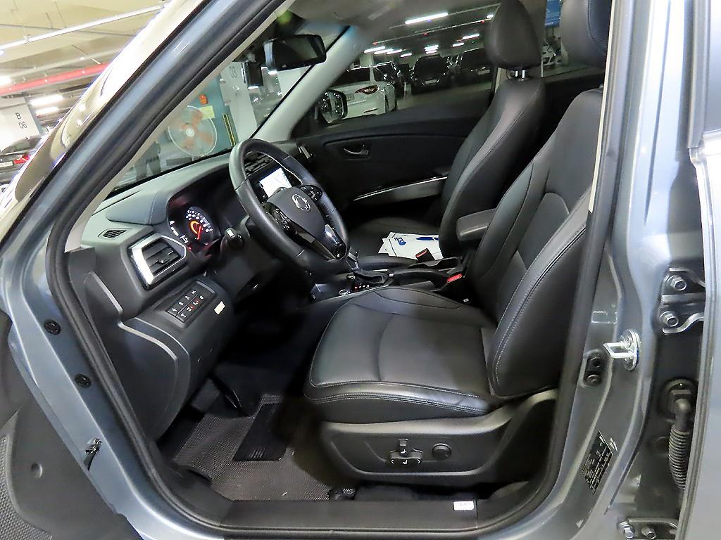 Ssangyong Tivoli - Vista 6