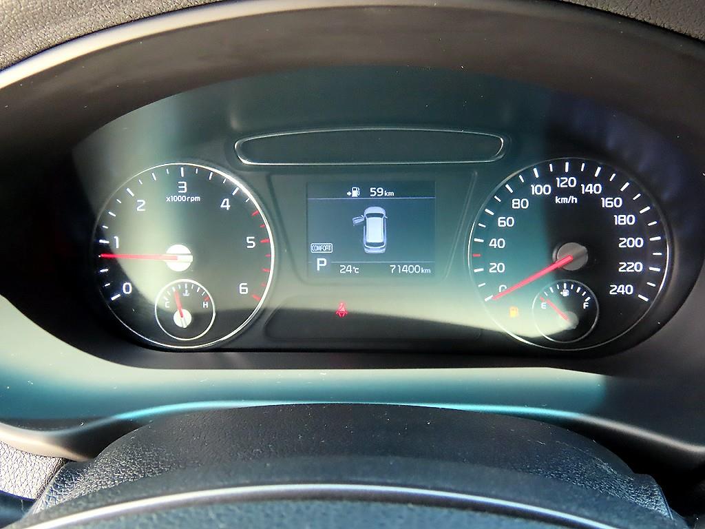 KIA Sorento - Vista 9