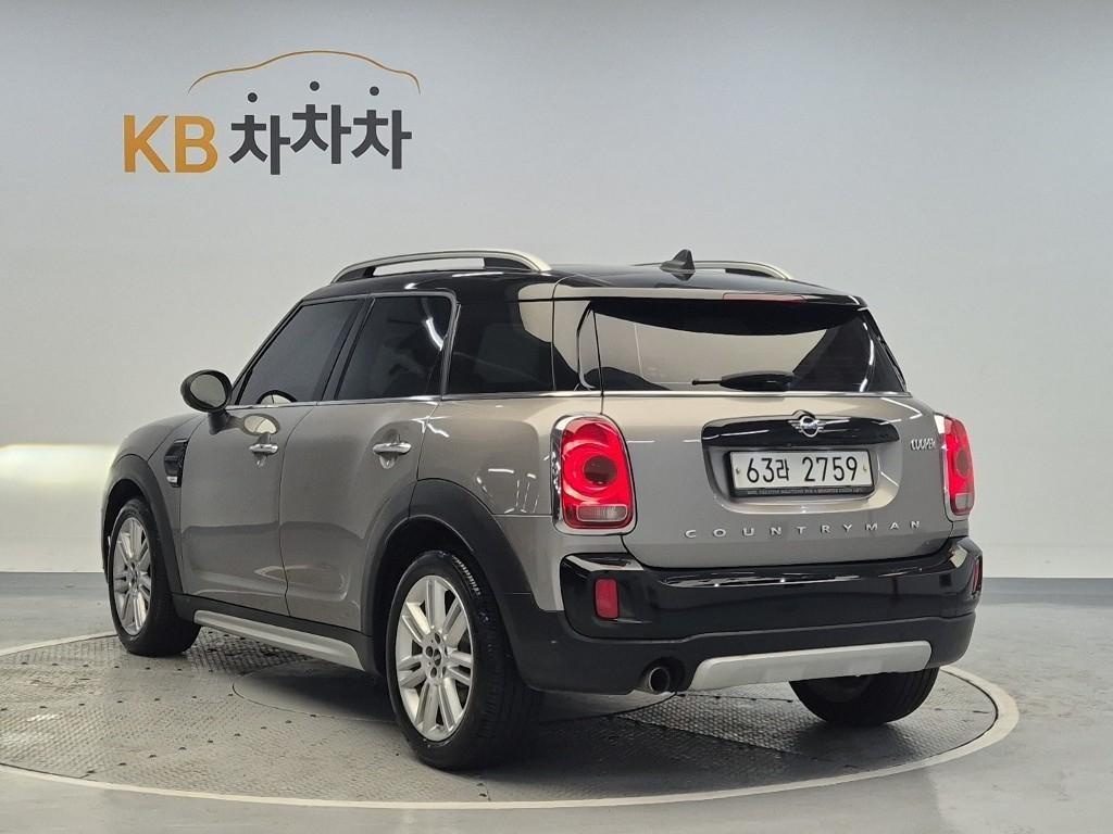 Mini Countryman - Vista 2
