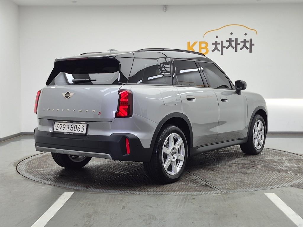 Mini Countryman - Vista 4