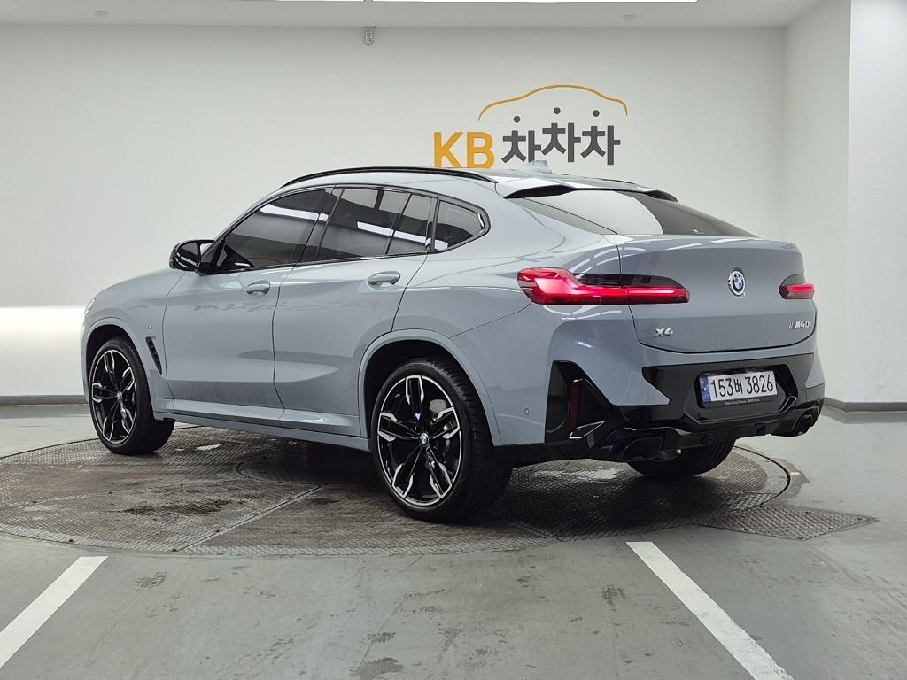 BMW X4 - Vista 3