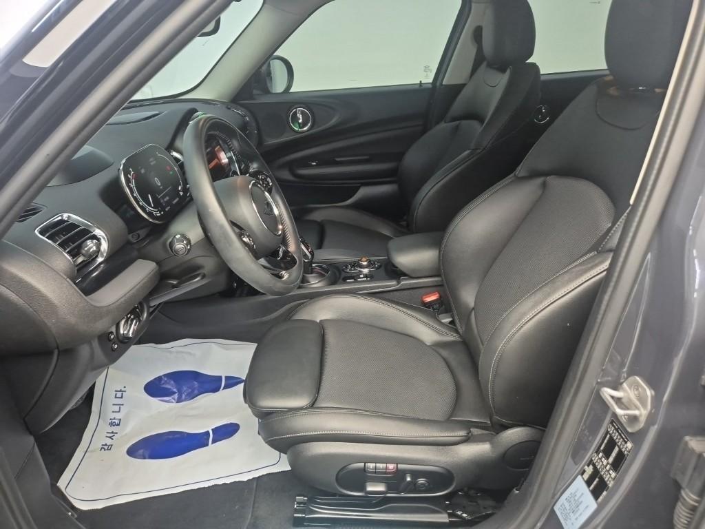 Mini Clubman - Vista 11