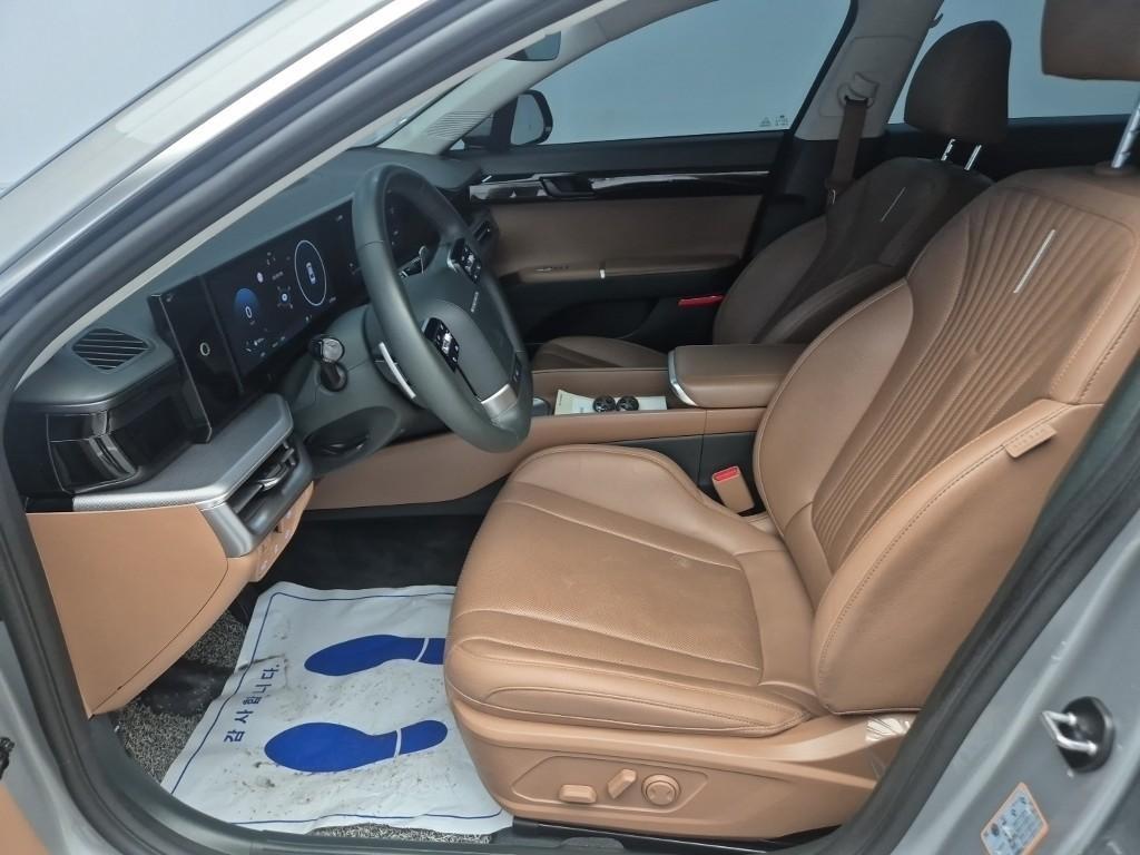 HYUNDAI Grandeur - Vista 11