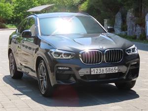 BMW X4 - Vista 4