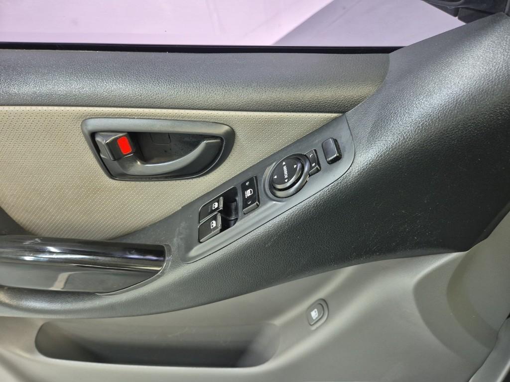 HYUNDAI Starex 2017 Gris - Importación desde Corea - HF Imports Iquique - Foto 15