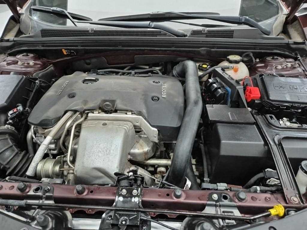 Chevrolet Malibu - Vista 5