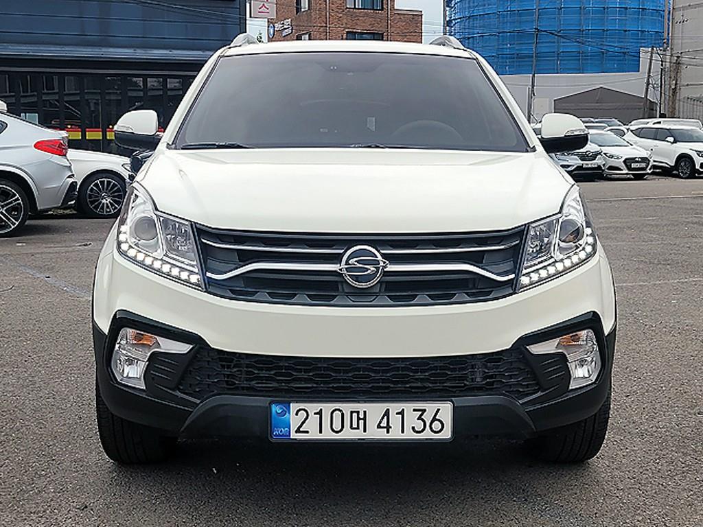 Ssangyong Korando 2018 Blanco - Importación desde Corea - HF Imports Iquique - Foto 1