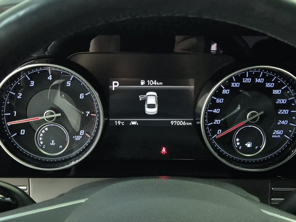 HYUNDAI Grandeur - Vista 6