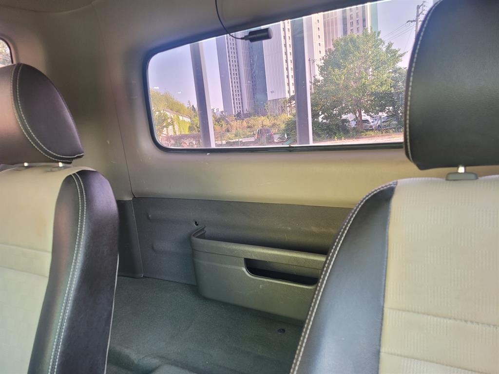Small Truck Cargo (small) 2019 Blanco - Importación desde Corea - HF Imports Iquique - Foto 13