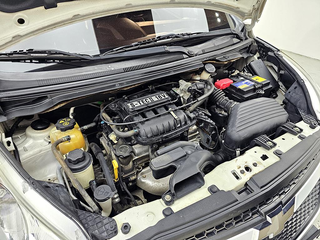 Chevrolet Spark - Vista 6