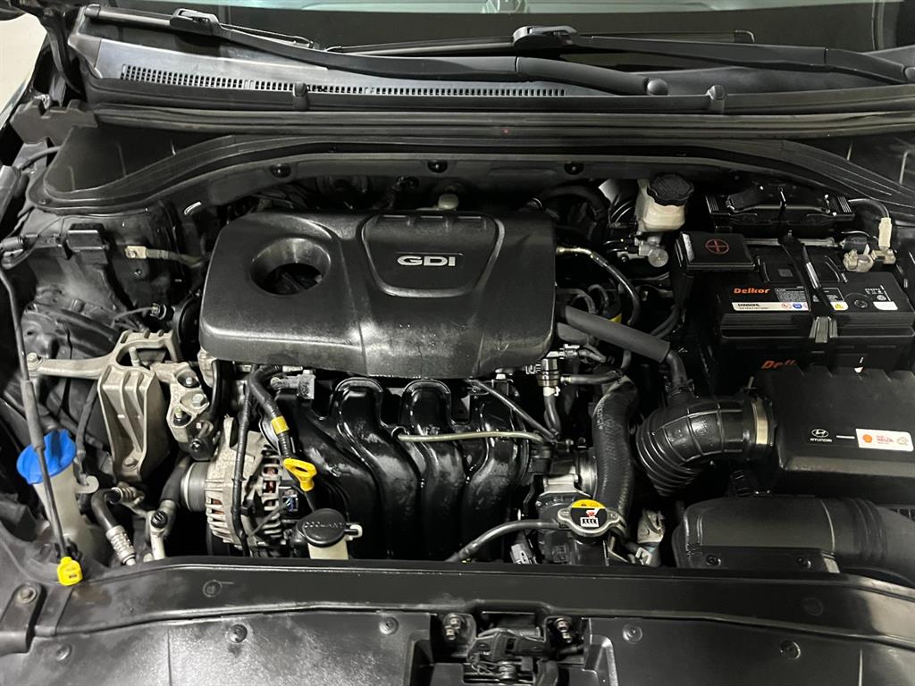 HYUNDAI Avante 2016 Negro - Importación desde Corea - HF Imports Iquique - Foto 17