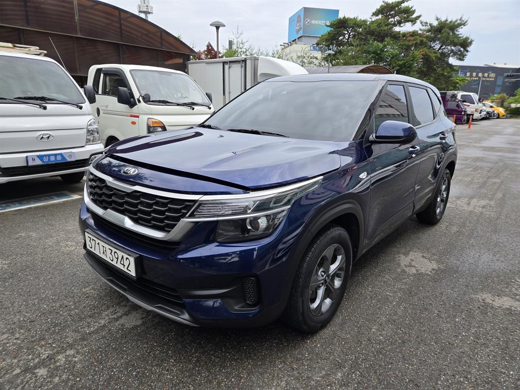 KIA Seltos 2022 Azul - Importación desde Corea - HF Imports Iquique - Foto 1