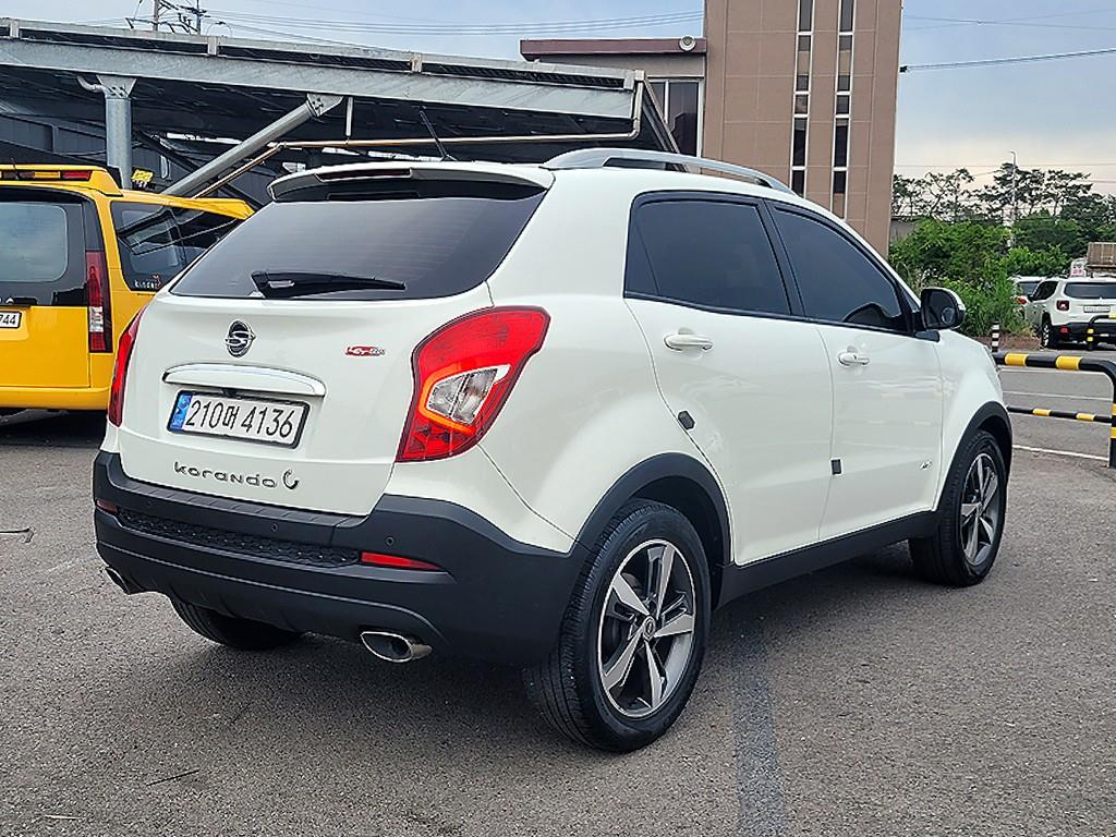 Ssangyong Korando - Vista 4