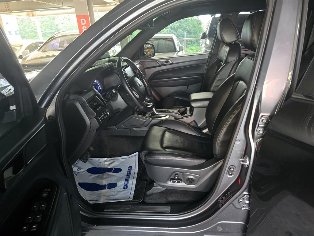 Ssangyong Rexton - Vista 9