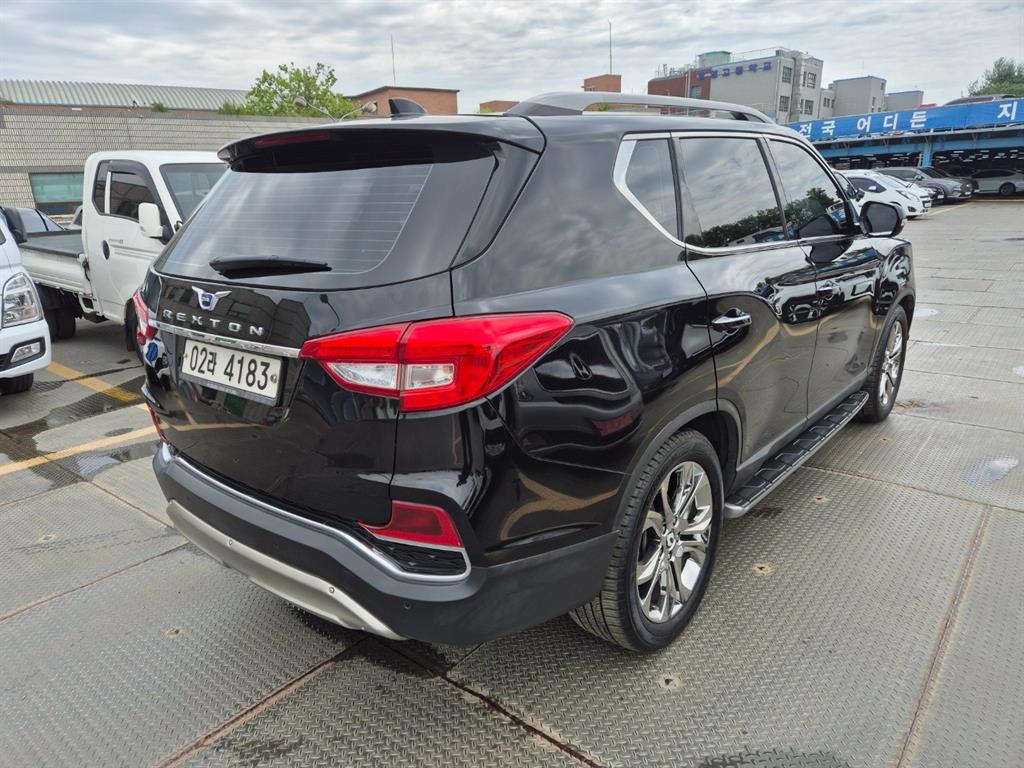 Ssangyong Rexton - Vista 4