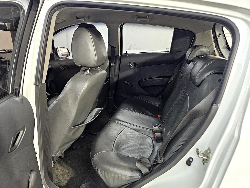 Chevrolet Spark - Vista 9