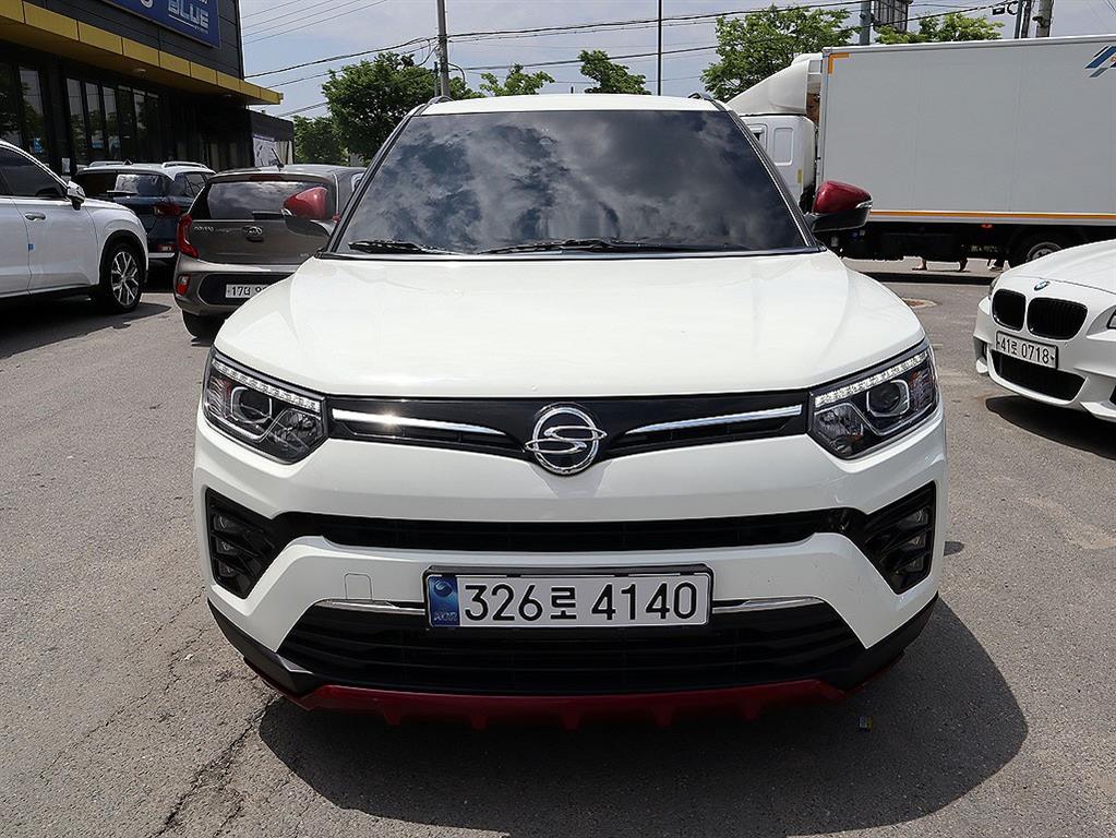Ssangyong Tivoli 2022 Blanco - Importación desde Corea - HF Imports Iquique - Foto 1