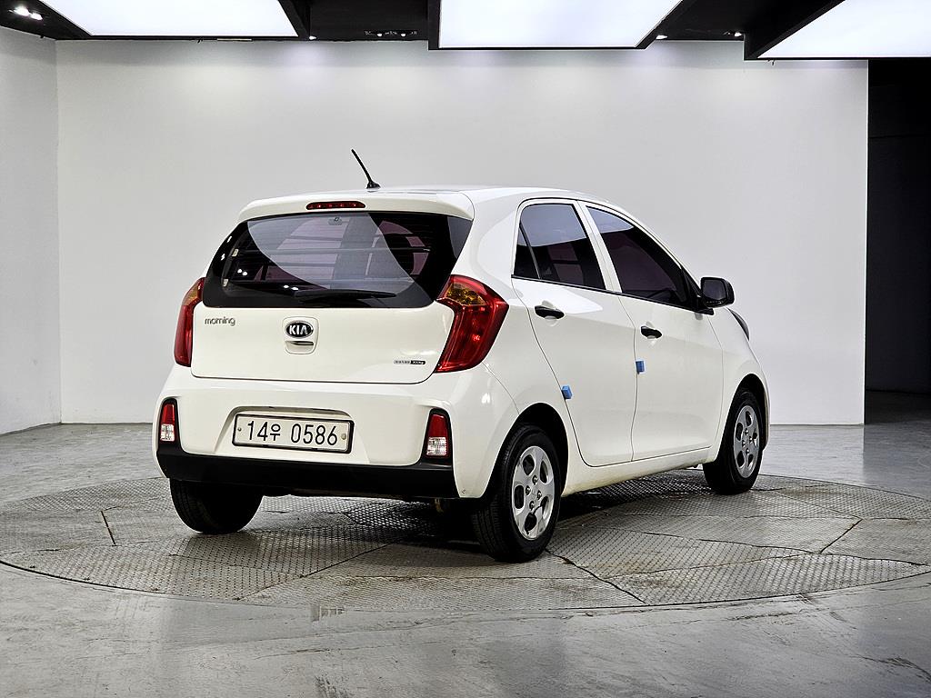 KIA Morning - Vista 4