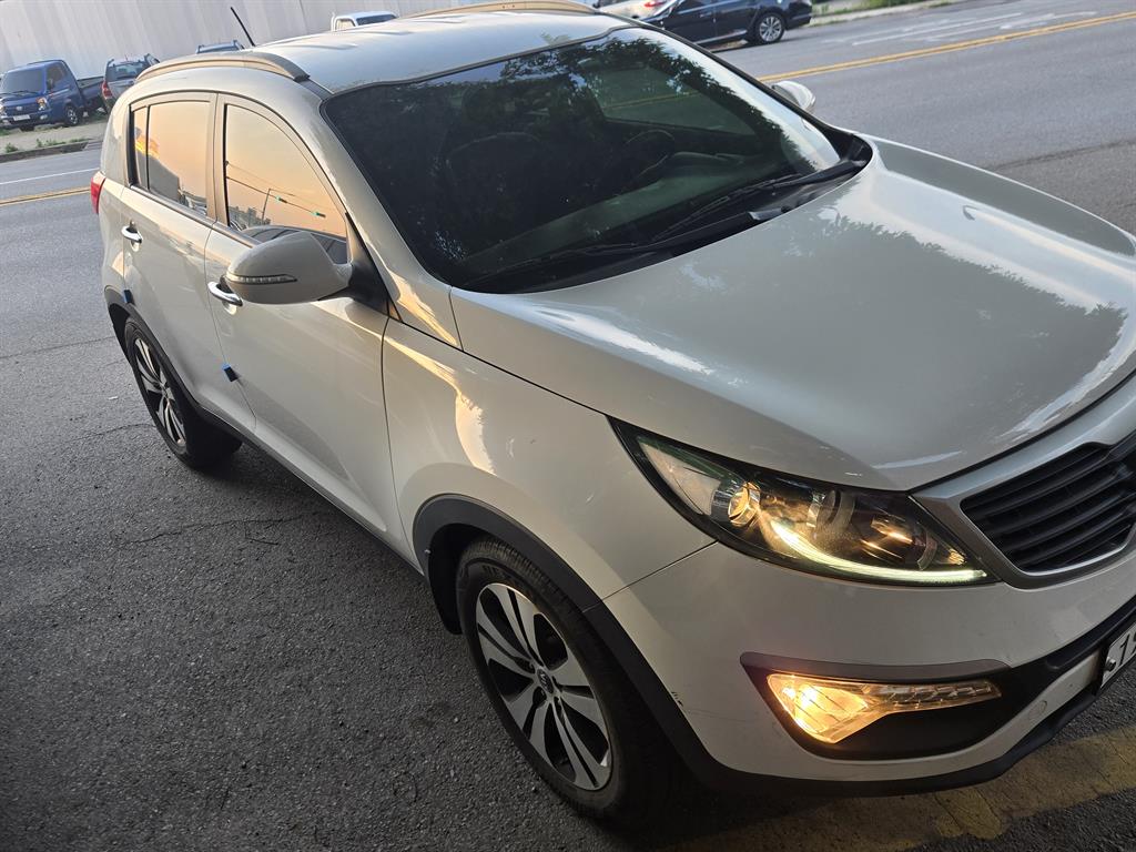 KIA Sportage - Vista 5