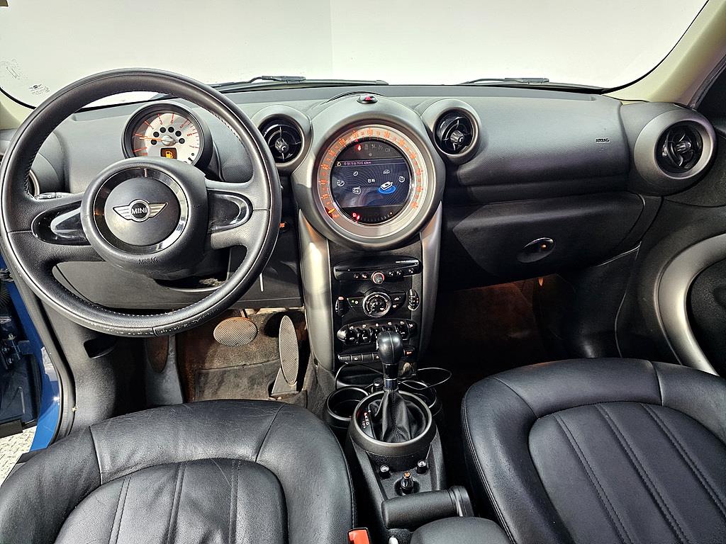 Mini Countryman - Vista 5