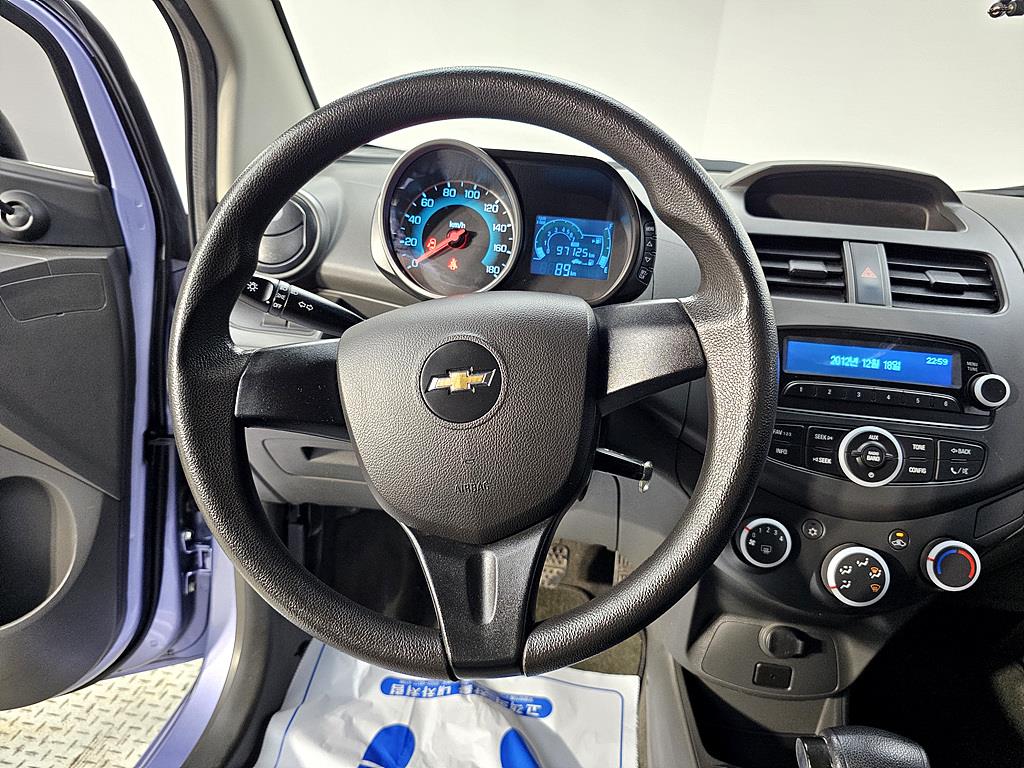Chevrolet Spark - Vista 12