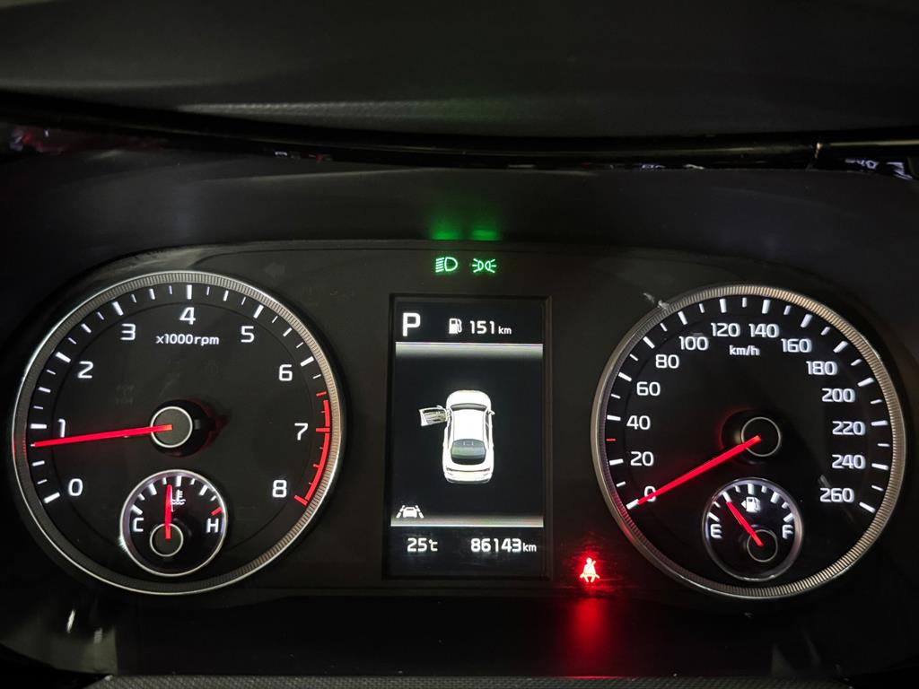 KIA K5 - Vista 9