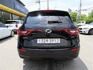 SAMSUNG QM6 - Vista 8