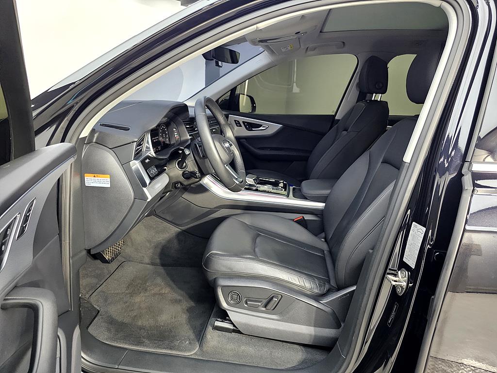 Audi Q7 - Vista 8