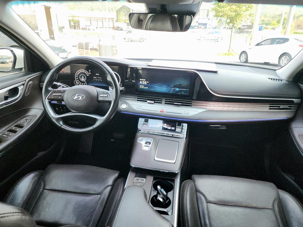 HYUNDAI Grandeur - Vista 6