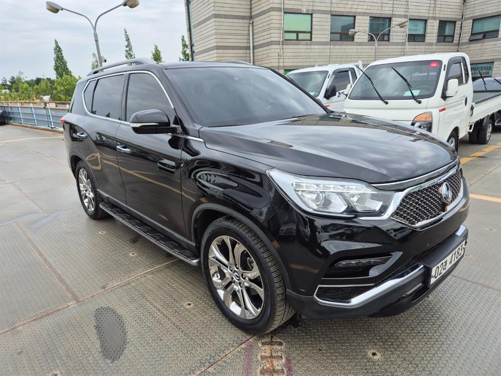 Ssangyong Rexton - Vista 5