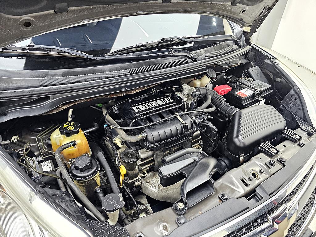 Chevrolet Spark - Vista 6