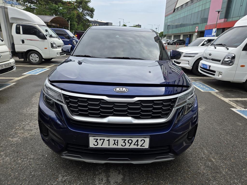 KIA Seltos - Vista 2