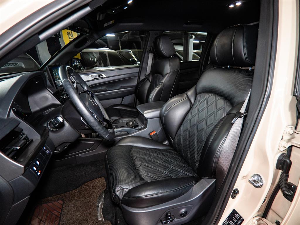 Ssangyong Rexton - Vista 7