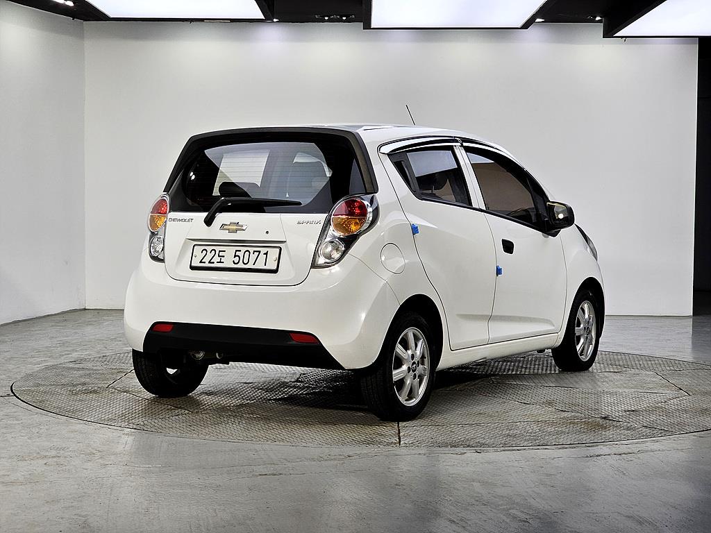 Chevrolet Spark - Vista 4