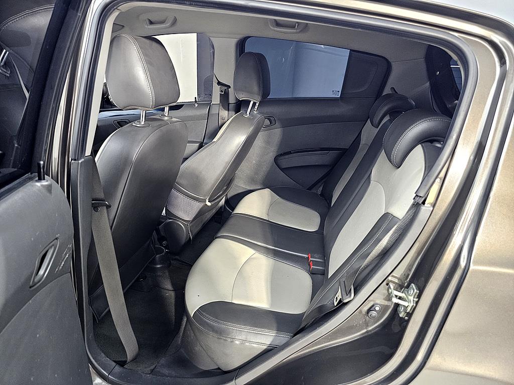 Chevrolet Spark - Vista 9