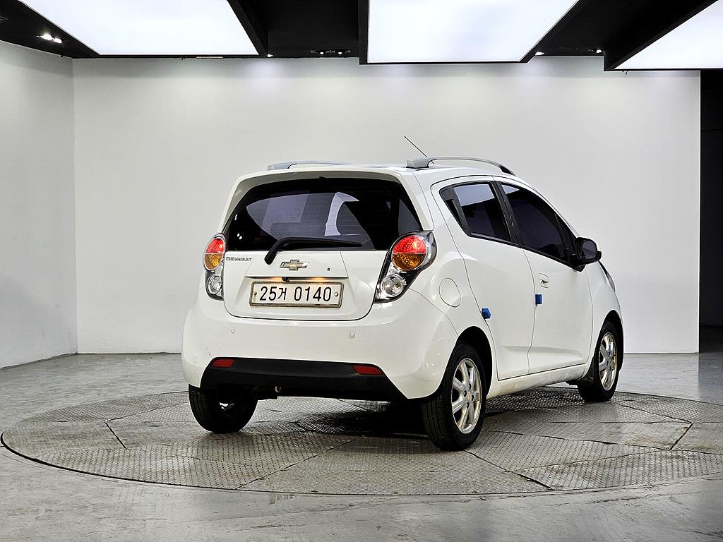 Chevrolet Spark - Vista 4