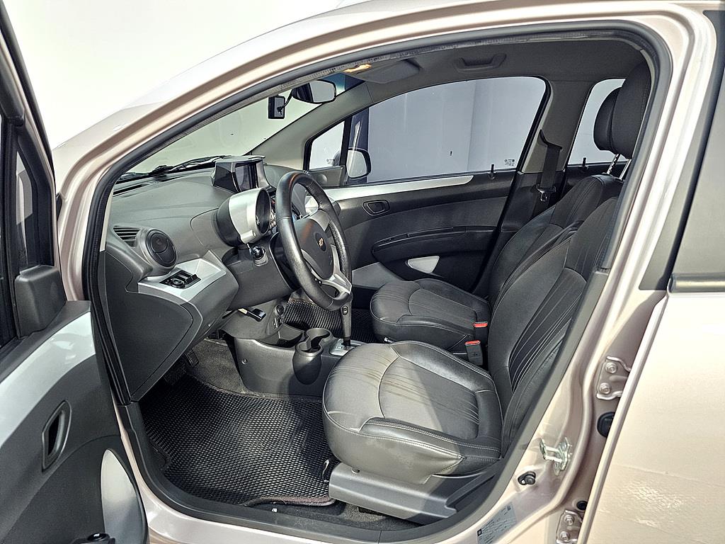 Chevrolet Spark - Vista 8
