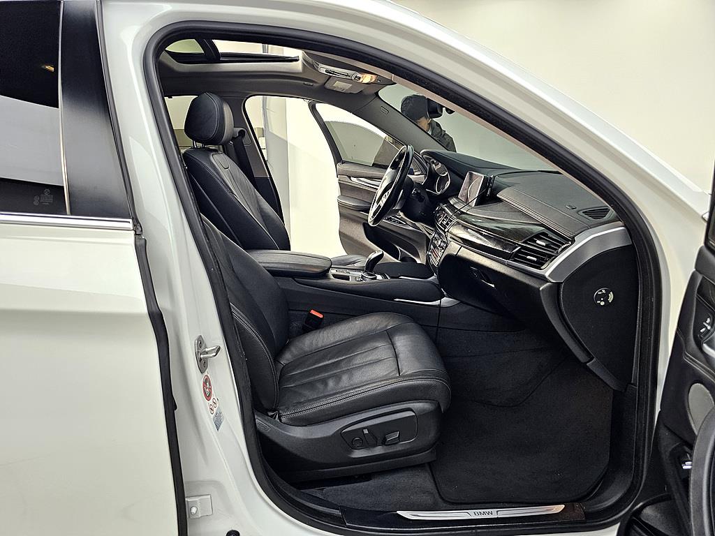 BMW X6 - Vista 11