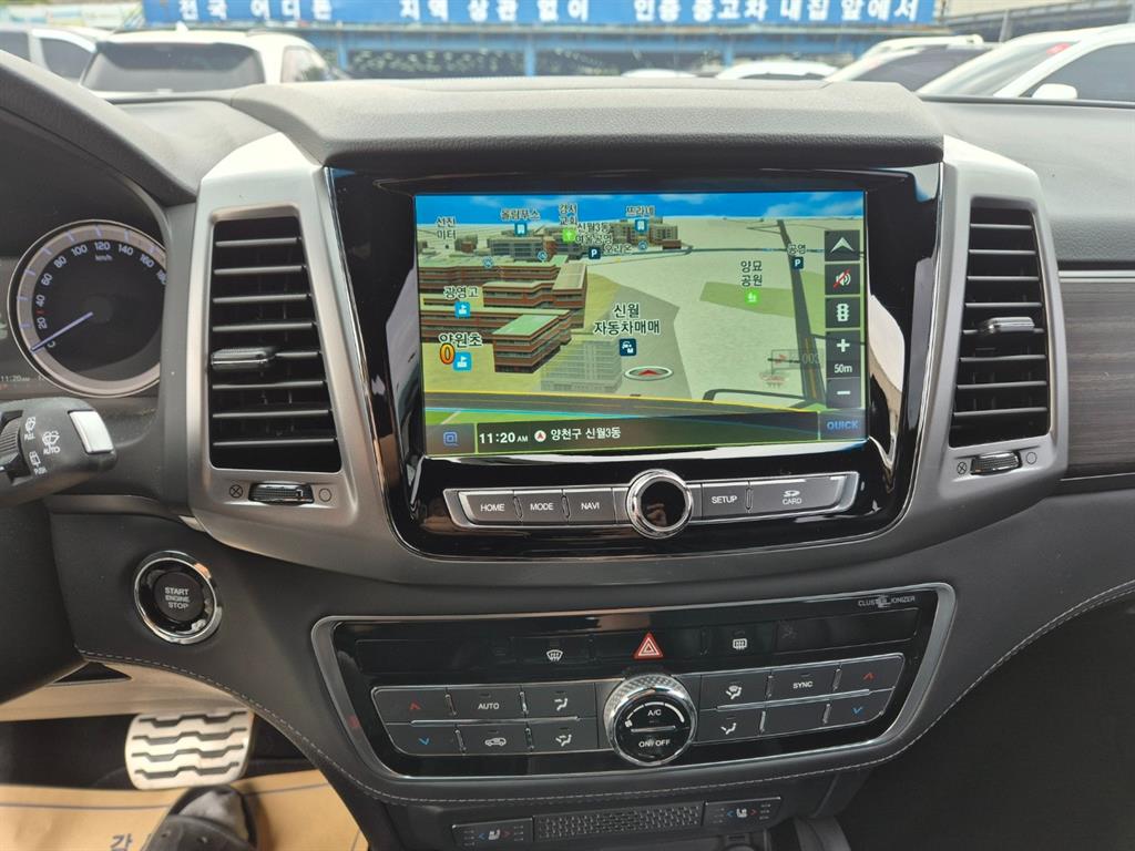 Ssangyong Rexton - Vista 8