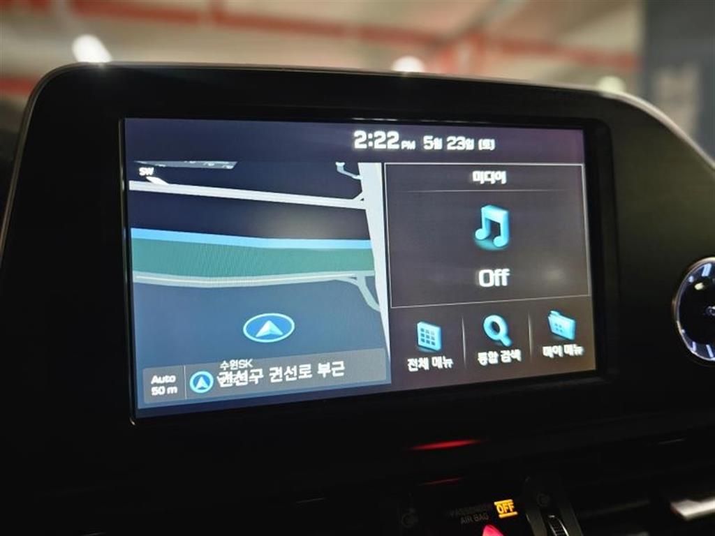 HYUNDAI Grandeur - Vista 10