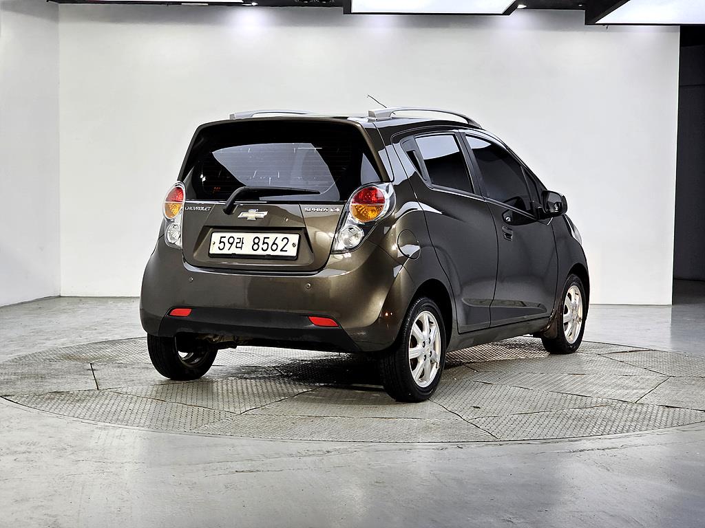 Chevrolet Spark - Vista 4