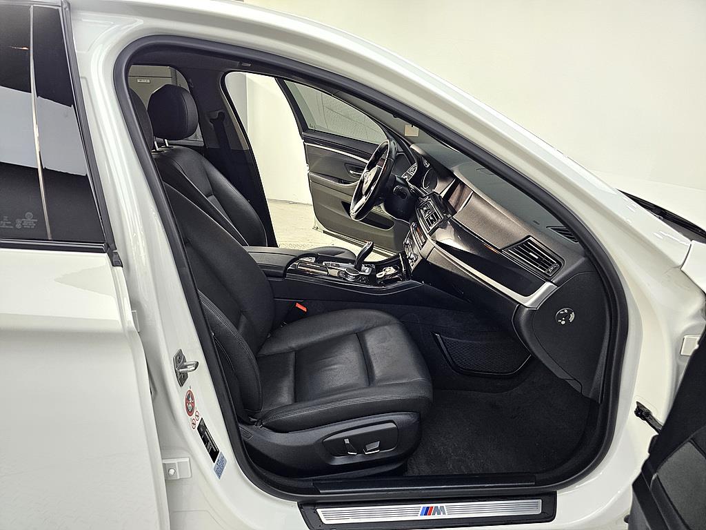 BMW 5 Series - Vista 11