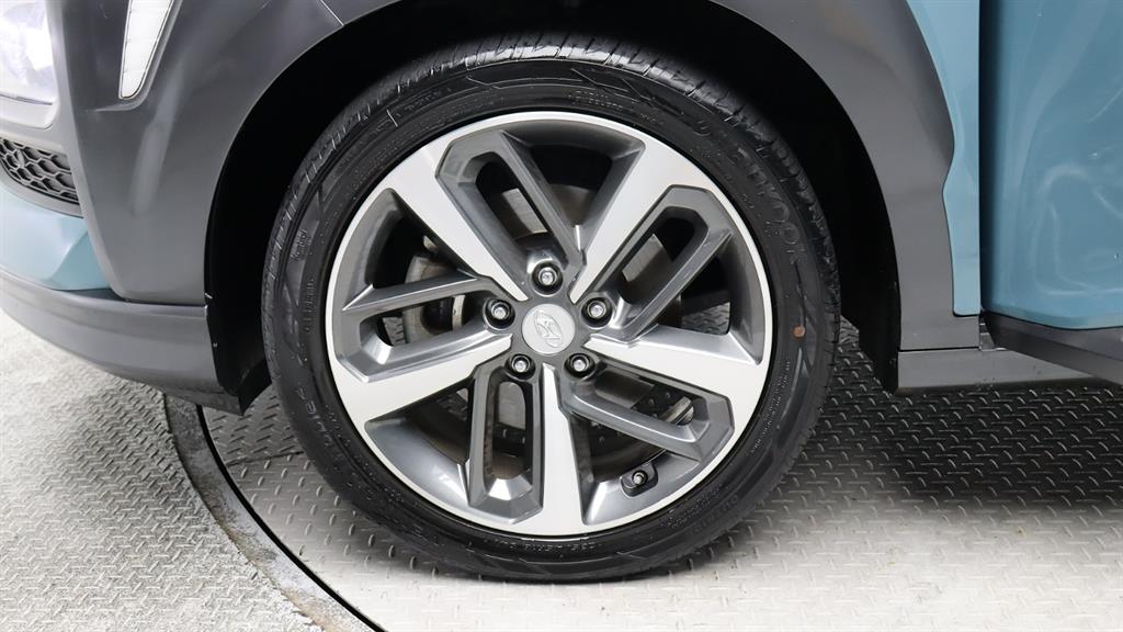 HYUNDAI Kona - Vista 9