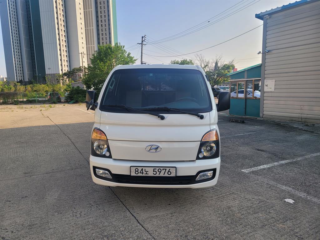Small Truck Cargo (small) 2019 Blanco - Importación desde Corea - HF Imports Iquique - Foto 1