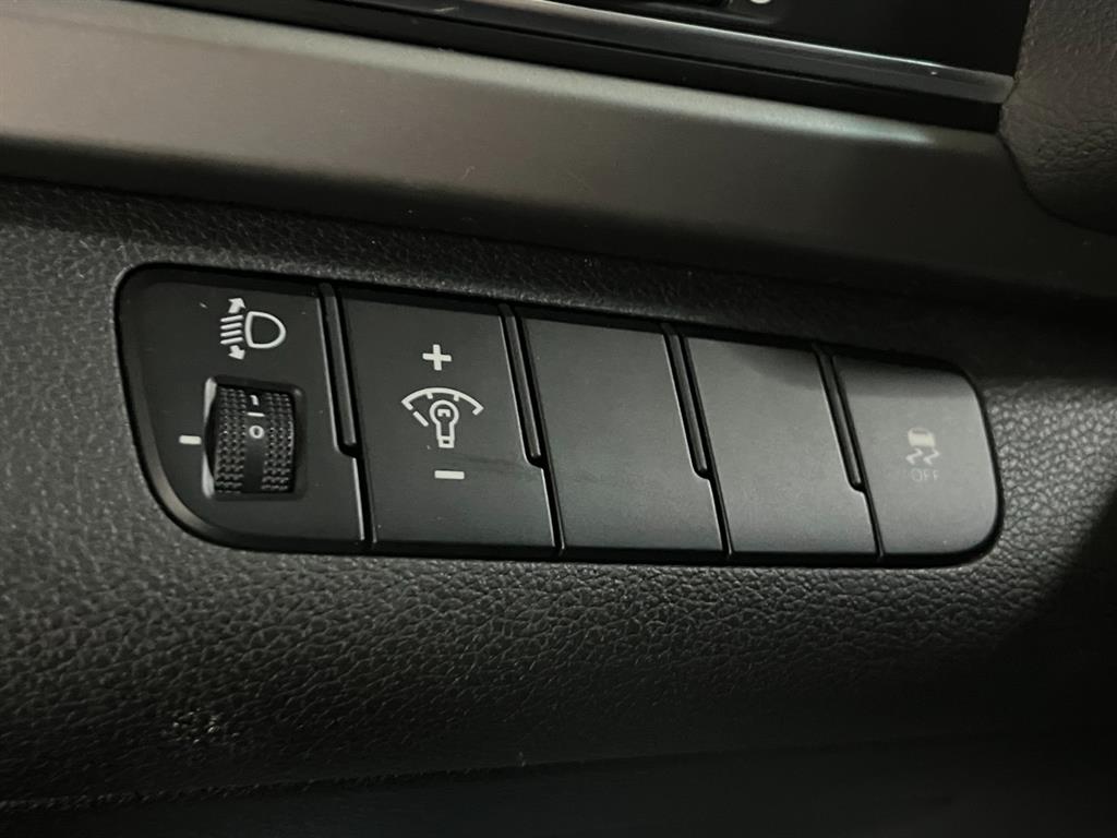 HYUNDAI Avante 2016 Negro - Importación desde Corea - HF Imports Iquique - Foto 13